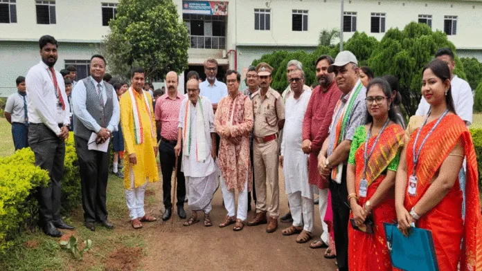 পড়ুয়াদের আত্মশক্তিতে উদ্বুদ্ধ করতে বিশেষ সেমিনার