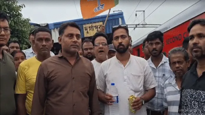 পালা বদলের পর ২১ জুলাইয়ের অন্য ছবি
