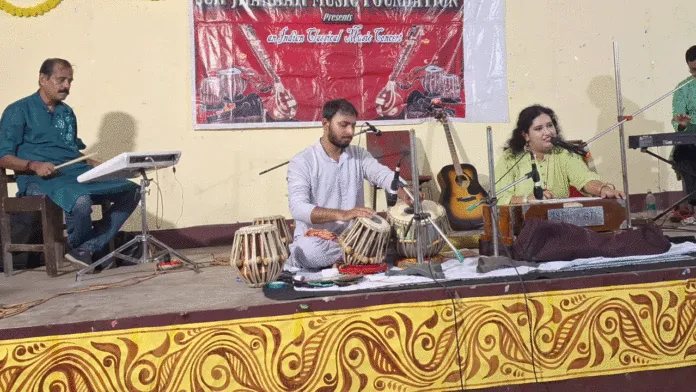 সুর ঝংকার আয়োজিত সংগীতানুষ্ঠান