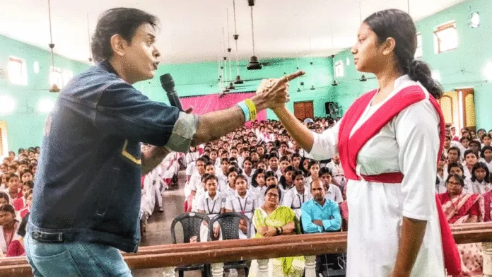 ববি চক্রবর্তীর স্মরণীয় ৪৮৮তম আসক্তি বিরোধী অভিযান হলদিয়া-মেদিনীপুর (পূর্ব)