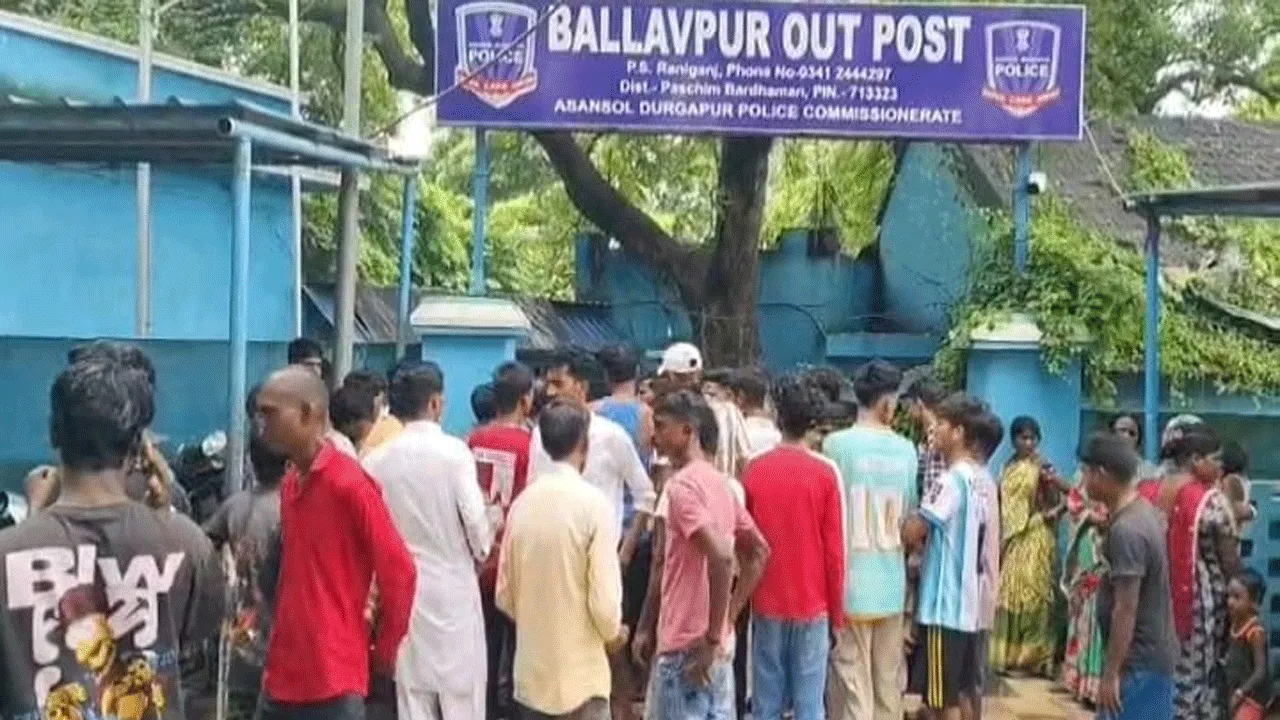 ঝাড়ফুঁকের নামে হেনস্থার অভিযোগ, রানিগঞ্জে গ্রেফতার গৃহশিক্ষক