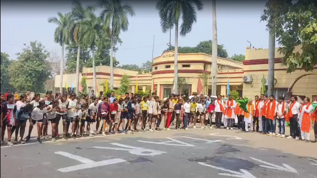 সুস্থ জীবনের বার্তা দিতে কুলটি নেক্সটজেনের উদ্যোগে আয়োজিত হল মিনি ম্যারাথন