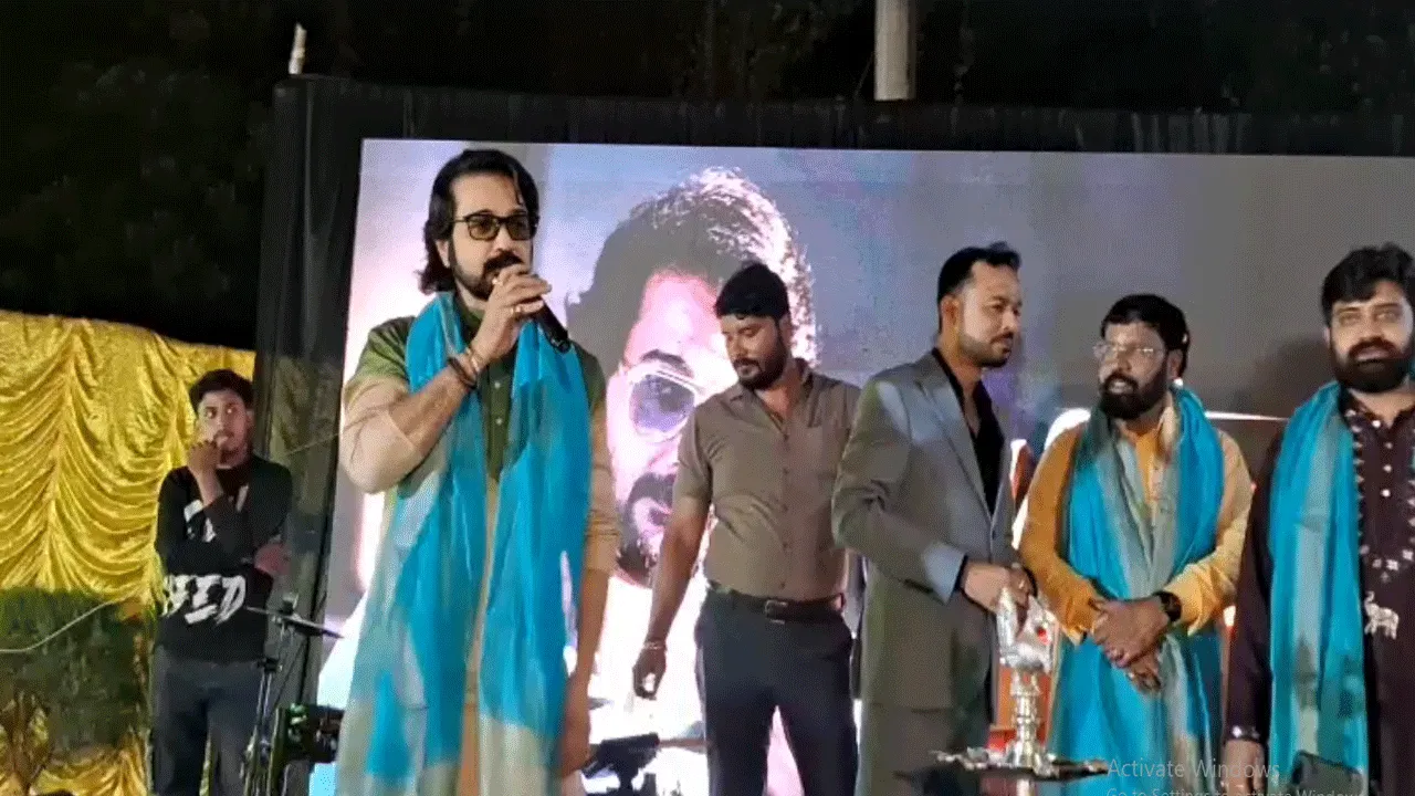 দুর্গাপুরে আতিথেয়তার নতুন দিগন্ত, হোটেল উদ্বোধন করলেন অভিনেতা প্রসেনজিৎ চক্রবর্তী