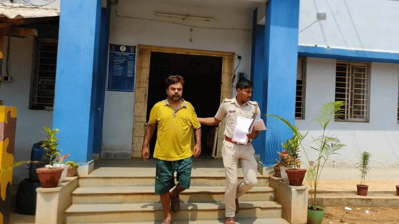 চাকরি করে দেওয়ার নাম করে লক্ষ লক্ষ টাকা প্রতারণা, ধৃত ১