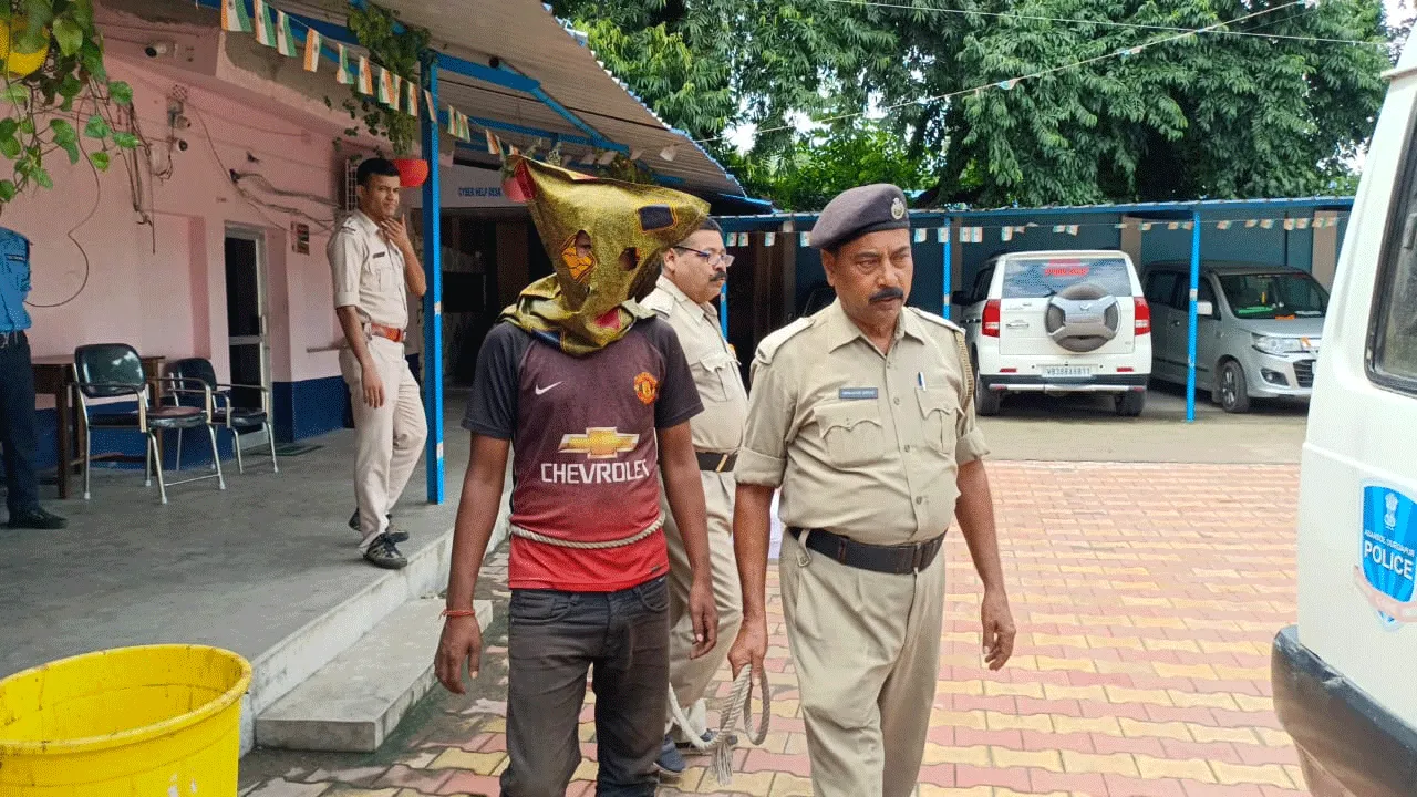 নাকা তল্লাশিতে ধৃত জামতাড়া সাইবার ক্রাইমের দুষ্কৃতী
