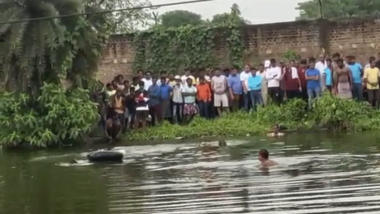 পুকুরে স্নান করতে নেমে জলে ডুবে মৃত্যু যুবক দিন মজুরের