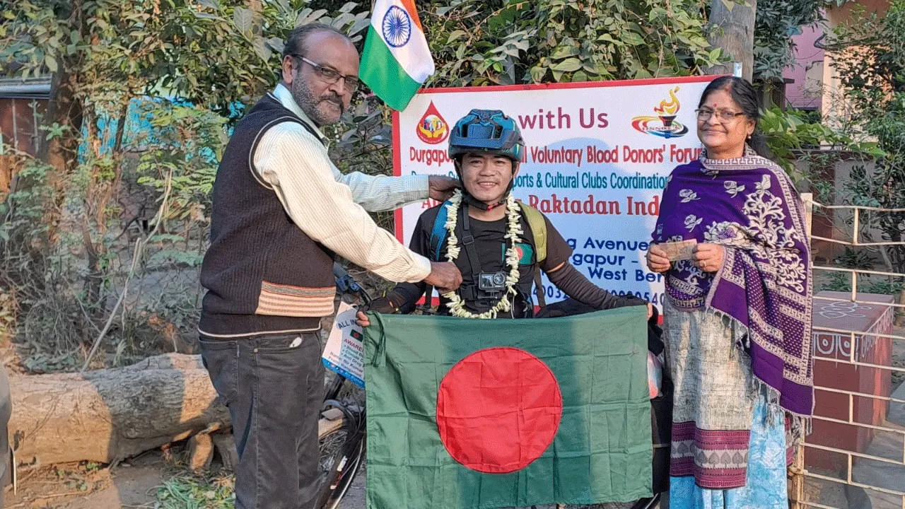 দুই বাংলার মানুষের রক্তের বন্ধন দৃঢ় করতে প্রত্যয়