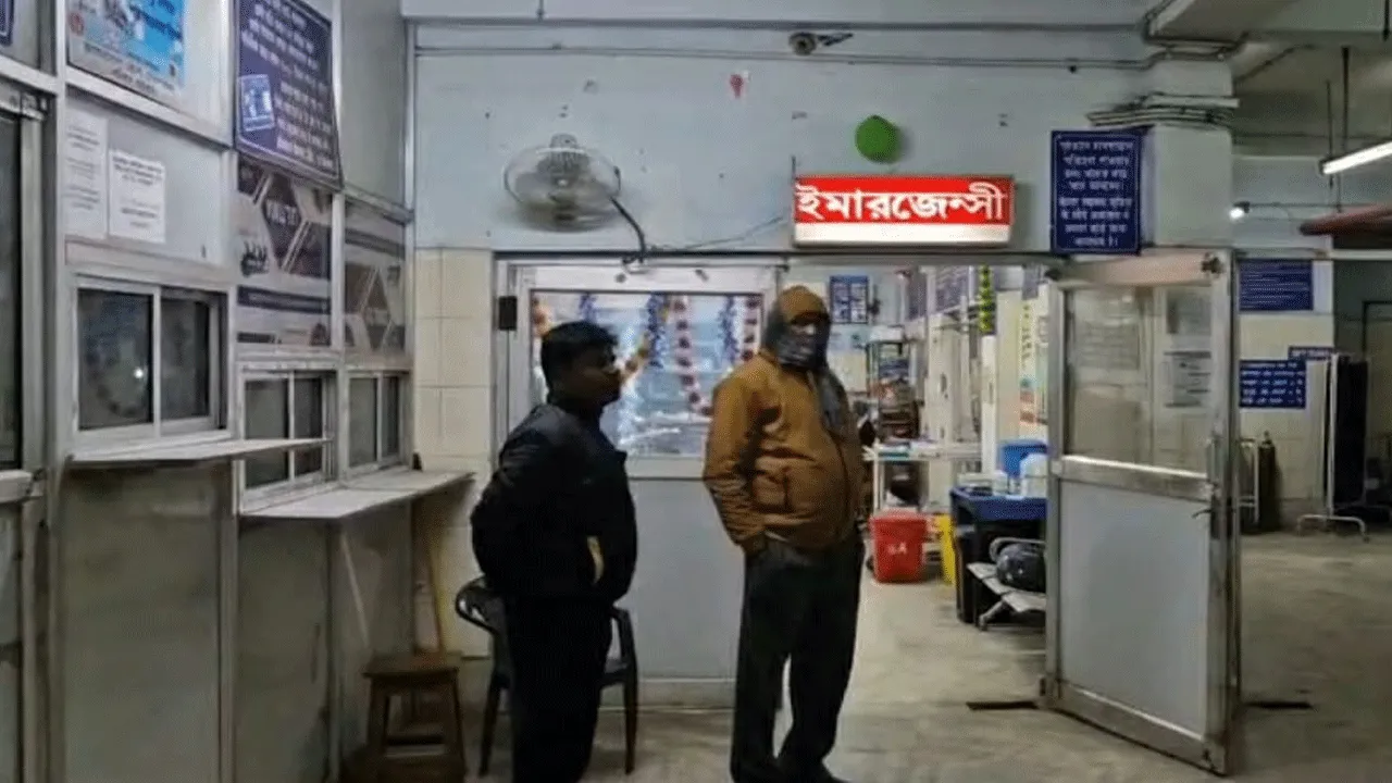 বাড়ির ছাদ থেকে ঝাঁপ, মৃত্যু প্রৌঢ়ার