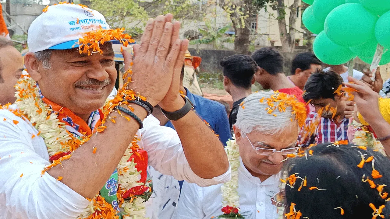 শুভেন্দু ব্রিগেড দিলীপকে বান্ডিল করে আন্দামানে পাঠিয়ে দিল: কীর্তি আজাদ