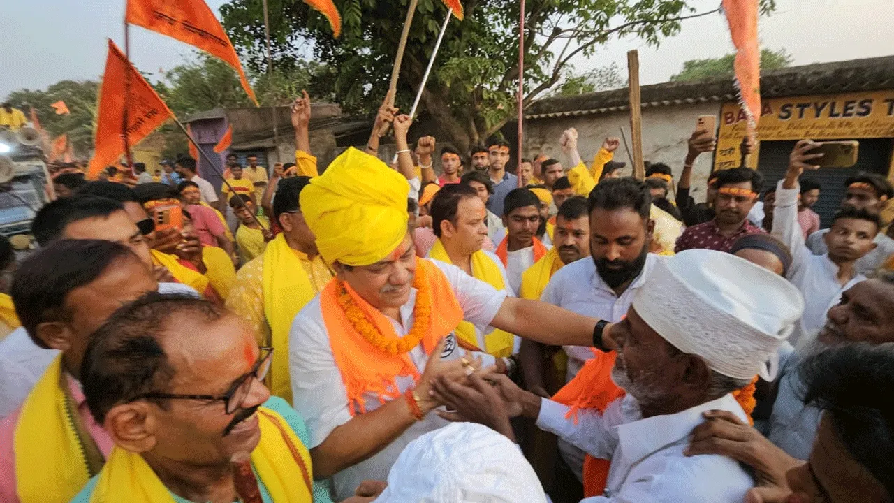 রামনবমী মিছিলে সম্প্রতির বার্তা নরেন্দ্রনাথ চক্রবর্তীর