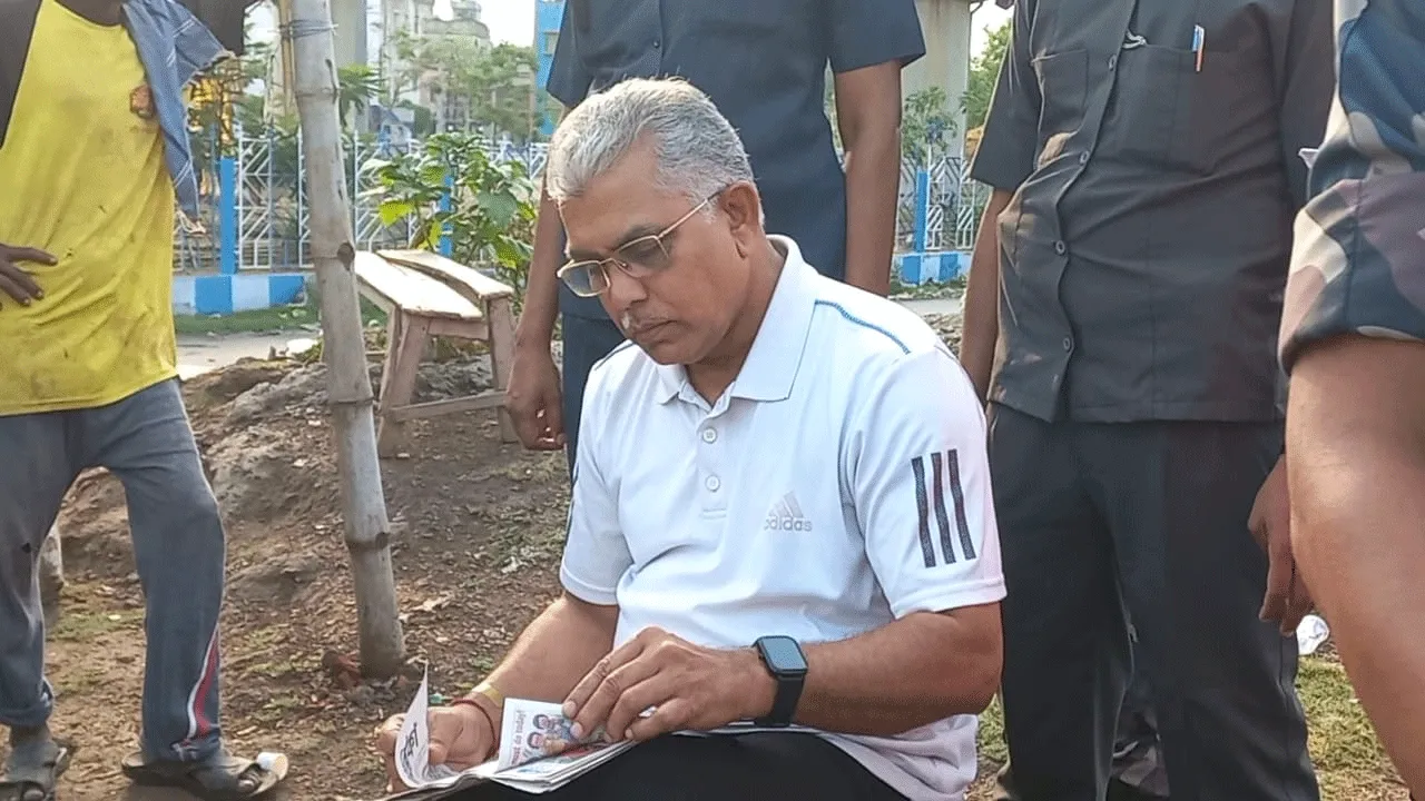 একাকী দিলীপ, এলোনা কোনো ছোট, বড় বিজেপি কোনো নেতাই
