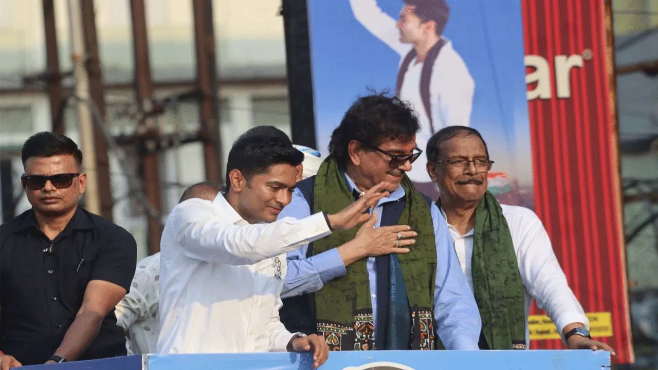 সাত দফা ভোটে চূর্ণবিচূর্ণ হবে বিজেপি, অভিষেক বন্দোপাধ্যায়ের হুঁশিয়ারী