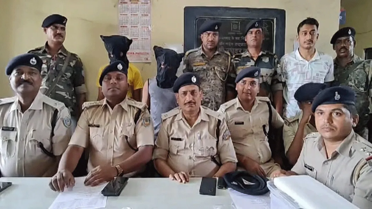 আসানসোলের ব্যবসায়ীকে খুন ও লুঠের পরিকল্পনায় বিহারের দুই শুটার গ্রেফতার