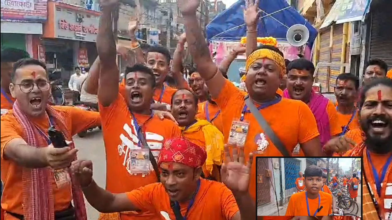 জল অর্পণ করতে সাইকেলে হায়দ্রাবাদ