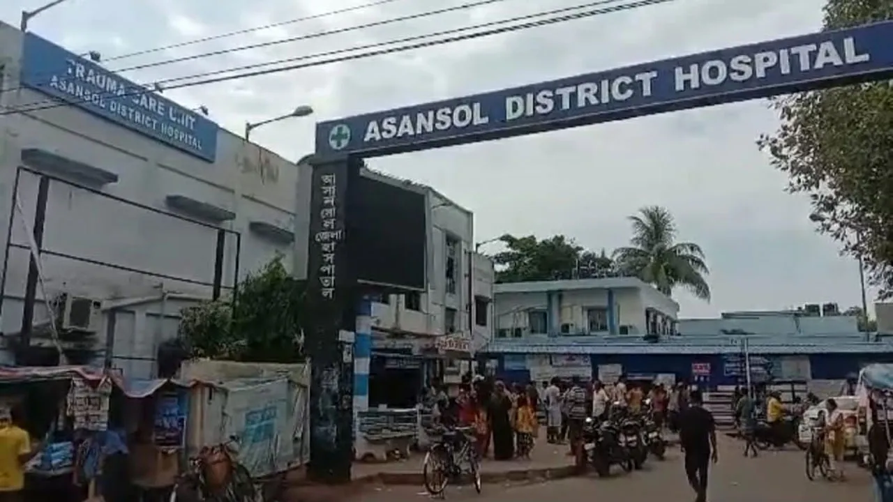 সিমেন্ট মিক্সচার মেশিনে পড়ে মর্মান্তিক পরিণতি শ্রমিকের