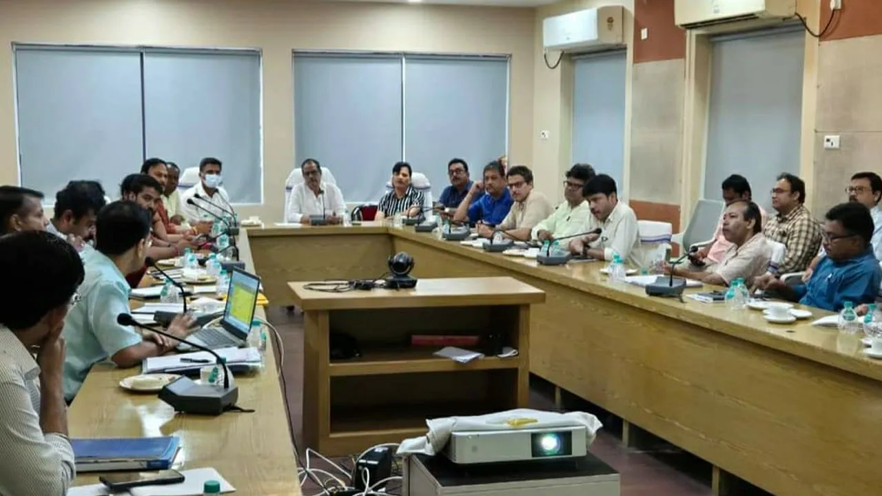 কয়লাখনির ধস কবলিত মানুষদের পুনর্বাসন নিয়ে বৈঠক