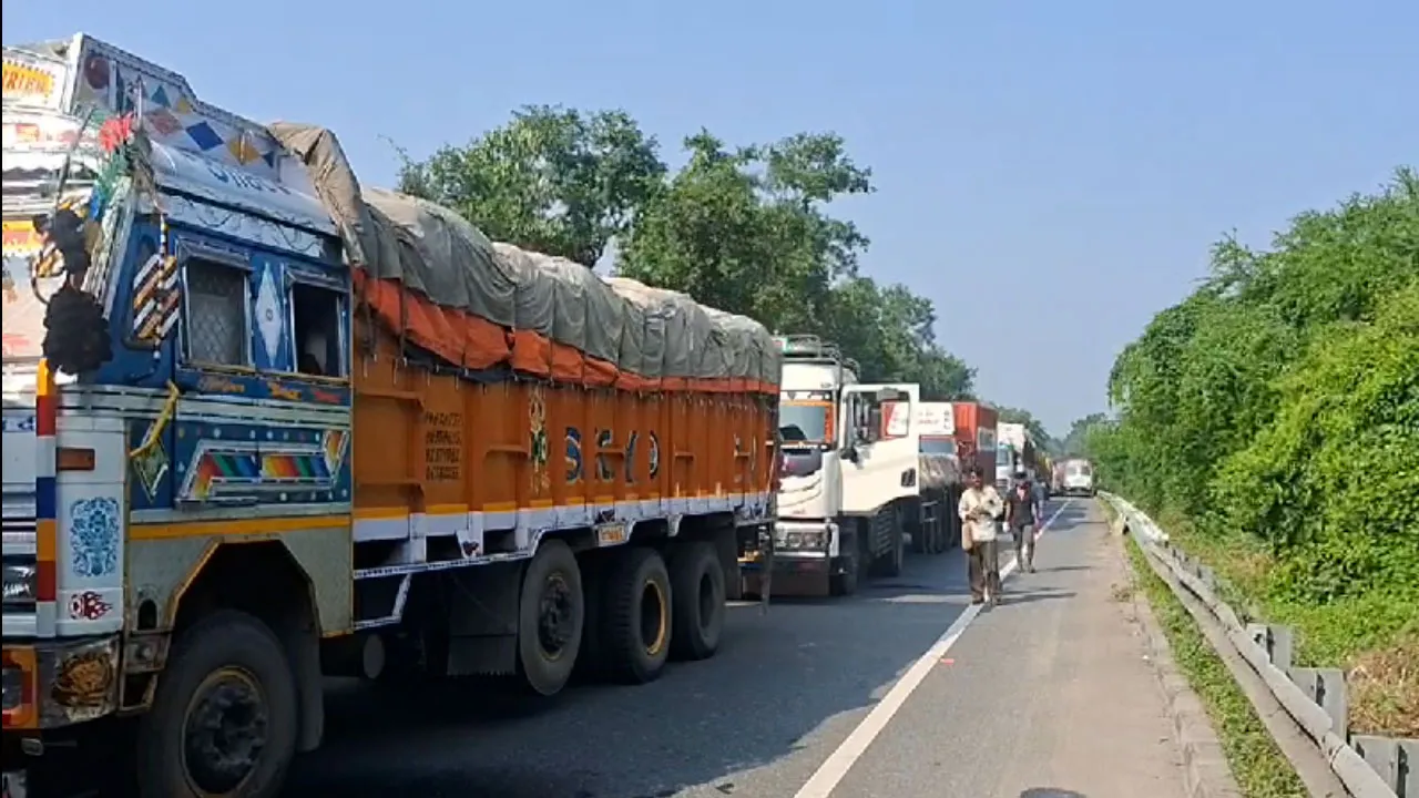 মুখ্যমন্ত্রীর নির্দেশে সিল করা হল বাংলা ঝাড়খণ্ড সীমান্ত