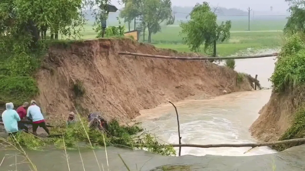 দানার জের, ভাঙল কংসাবতীর বাঁধ