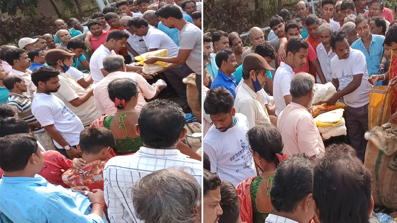 ঘাটালের বন্যা দুর্গতদের পাশে ওরা