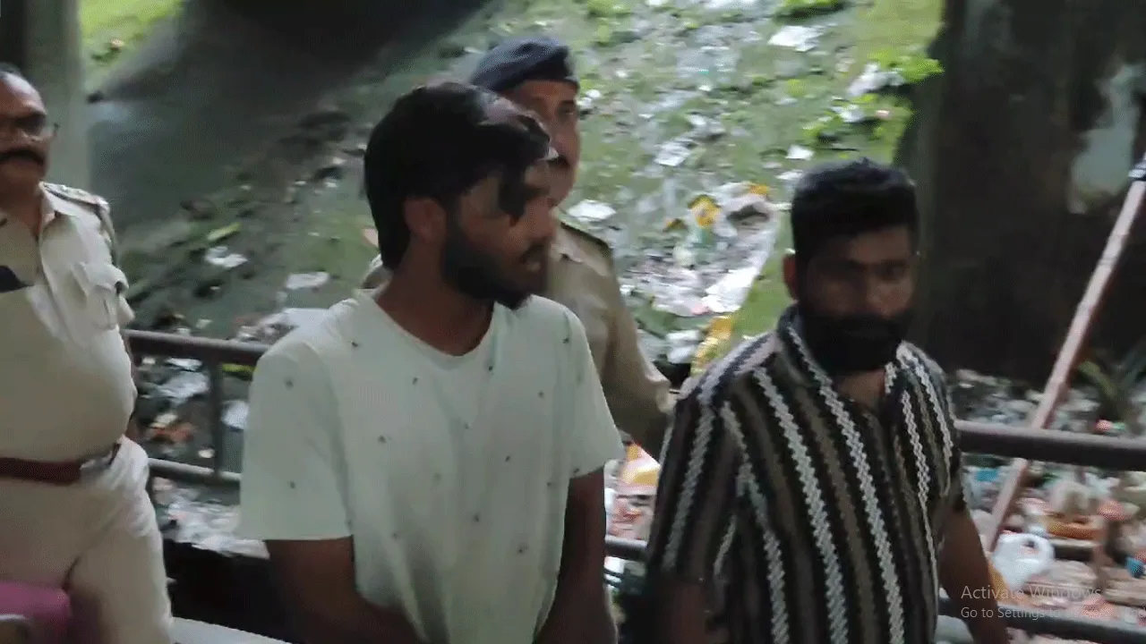 দুর্গাপুরে অনলাইন যৌনচক্র, গ্রেফতার ২