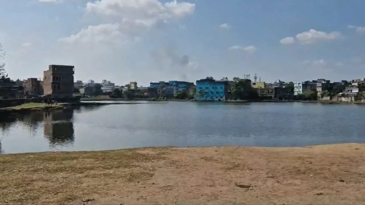 ছট পুজোর পুকুর থেকে নিখোঁজ যুবকের দেহ উদ্ধার
