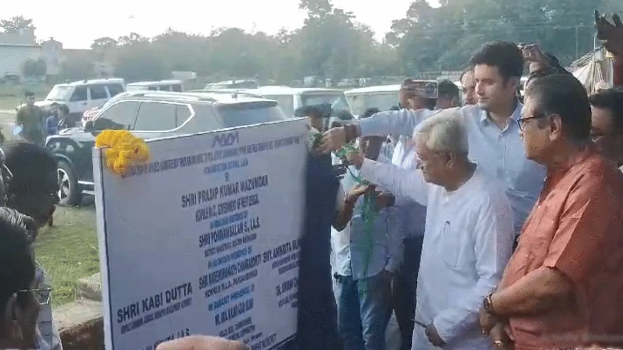 শহরে চার লেনের আধুনিক রাস্তার শিলান্যাস