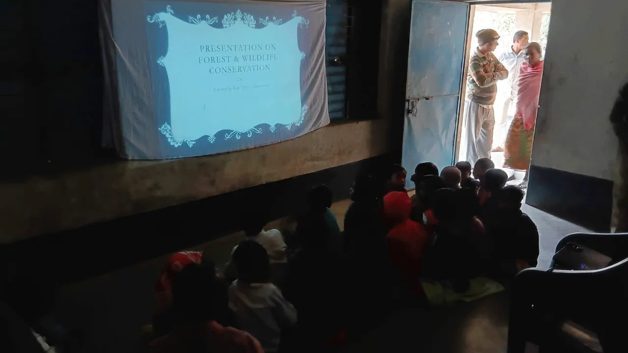 বনদপ্তরের উদ্যোগে বন্যপ্রাণী সচেতনা শিবির হলো আউসগ্রামে