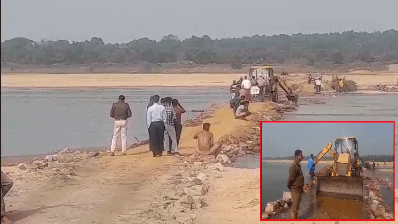 অজয়ের ওপর অবৈধ সেতু ভাঙল প্রশাসন