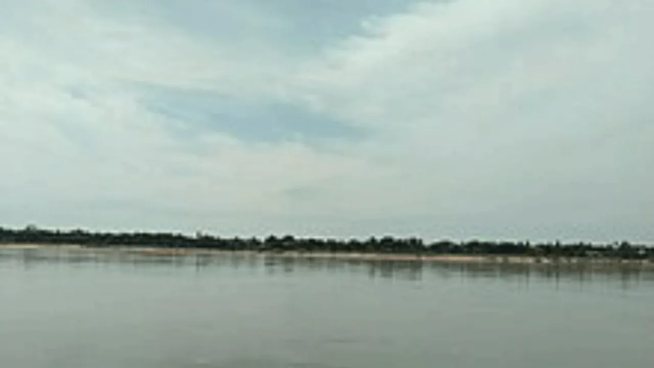 বন্ধুদের সঙ্গে স্নান করতে নেমে দামোদরে ডুবে মৃত্যু দুই তরুণের