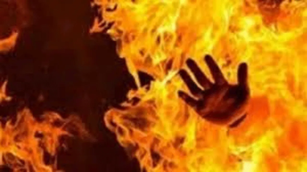 পুজোর আগুনে মৃত পলাশডিহার মহিলা