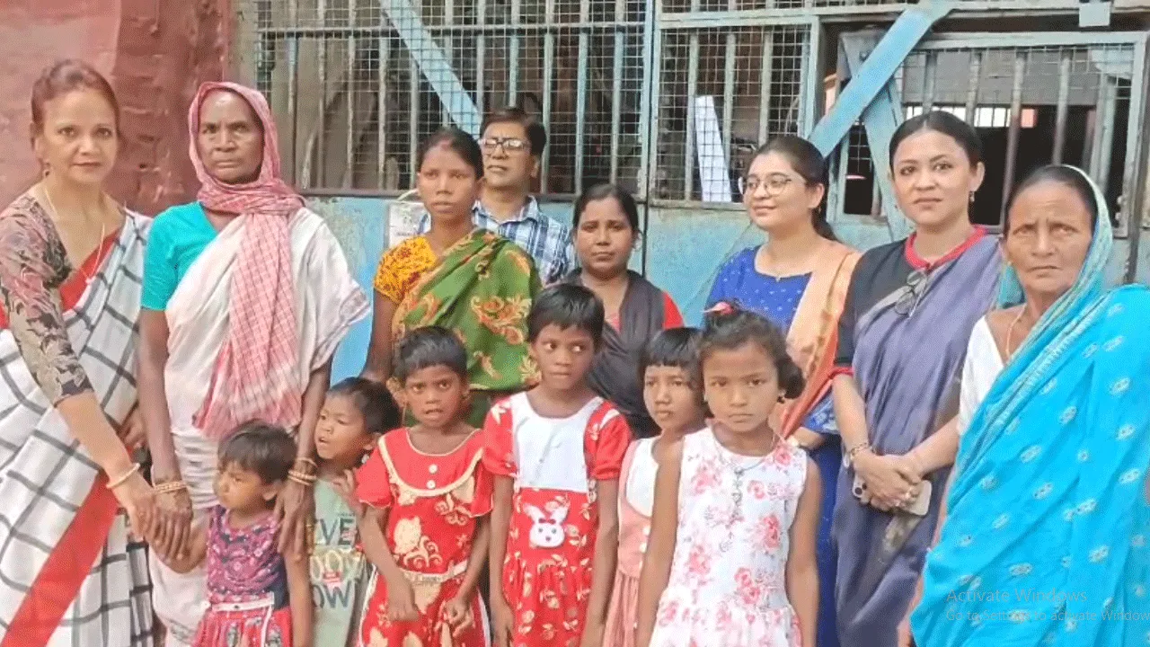 ইন্টারন্যাশনাল ফ্যামিলি ডে উপলক্ষ্যে আসানসোল সংশোধনাগারে আবেগঘন মুহূর্ত