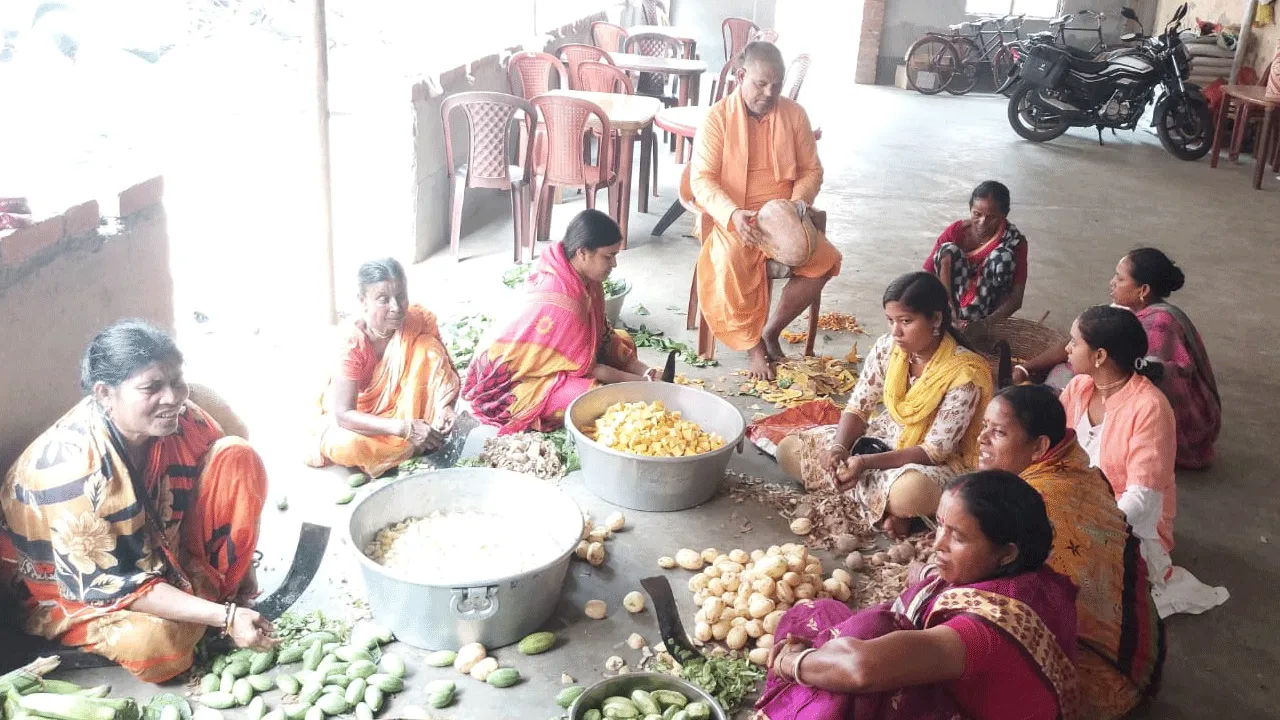 রাইপুর ইসকন মন্দিরে জগন্নাথ দেবের স্নানযাত্রা উপলক্ষ্যে সাজো সাজো রব