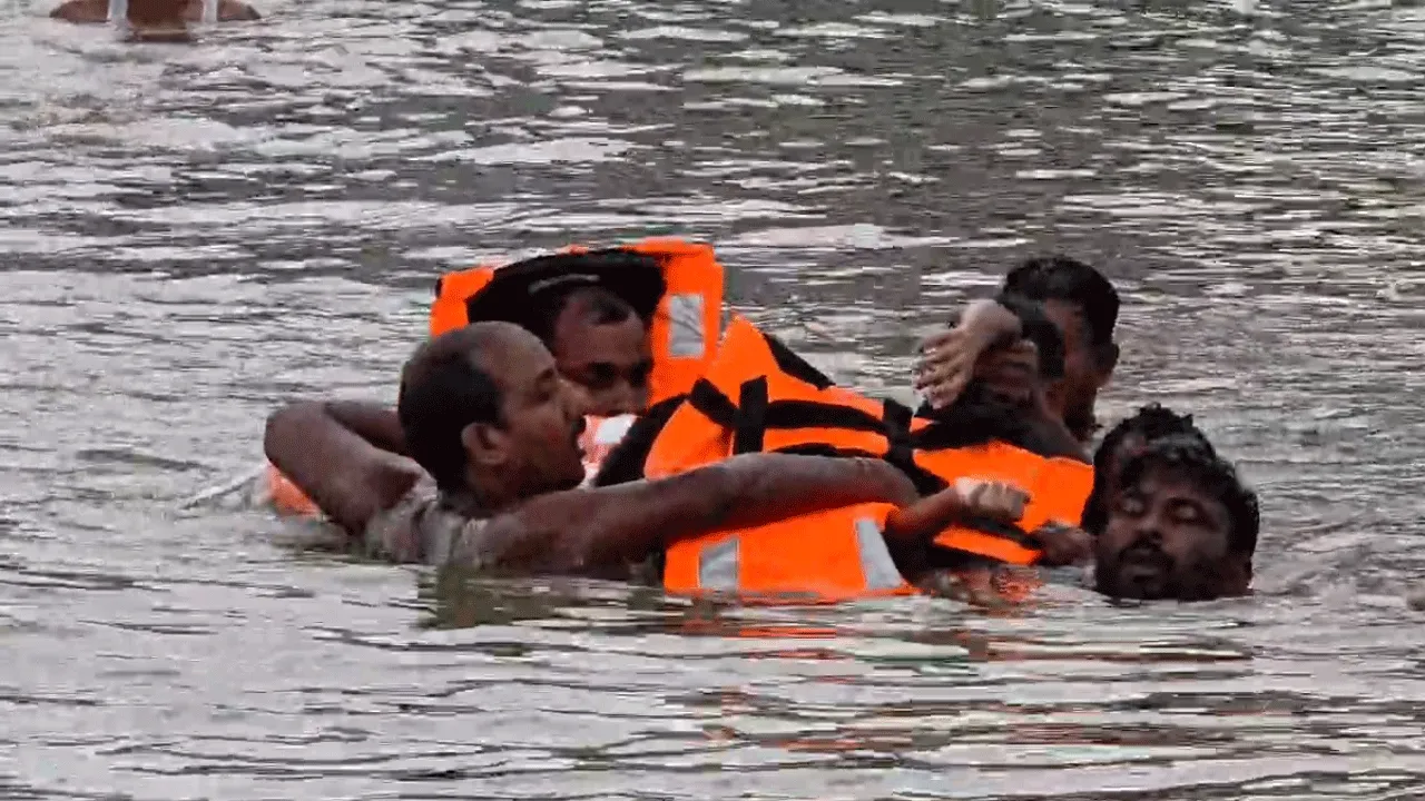 ফের দ্বারকেশ্বরে ডুবে মৃত্যু নাবালক ছাত্রের