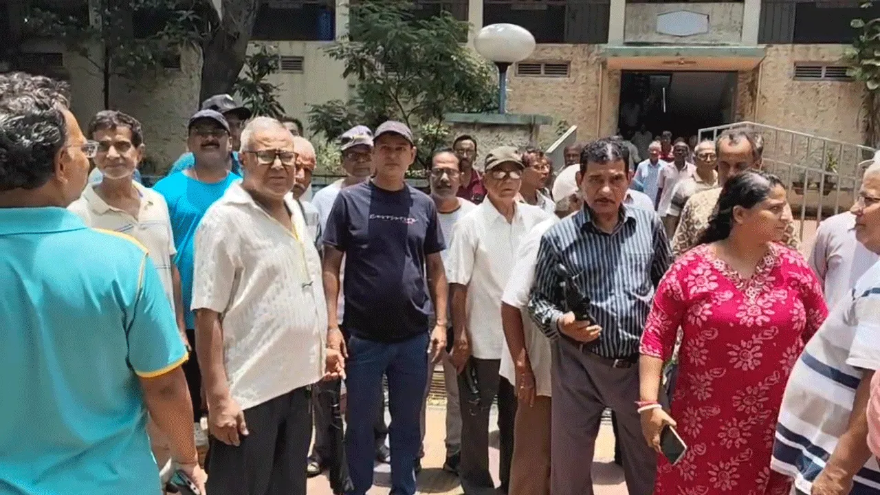 এবিএল-এর অবসরপ্রাপ্ত কর্মীদের আবাসন ছাড়ার নোটিশ