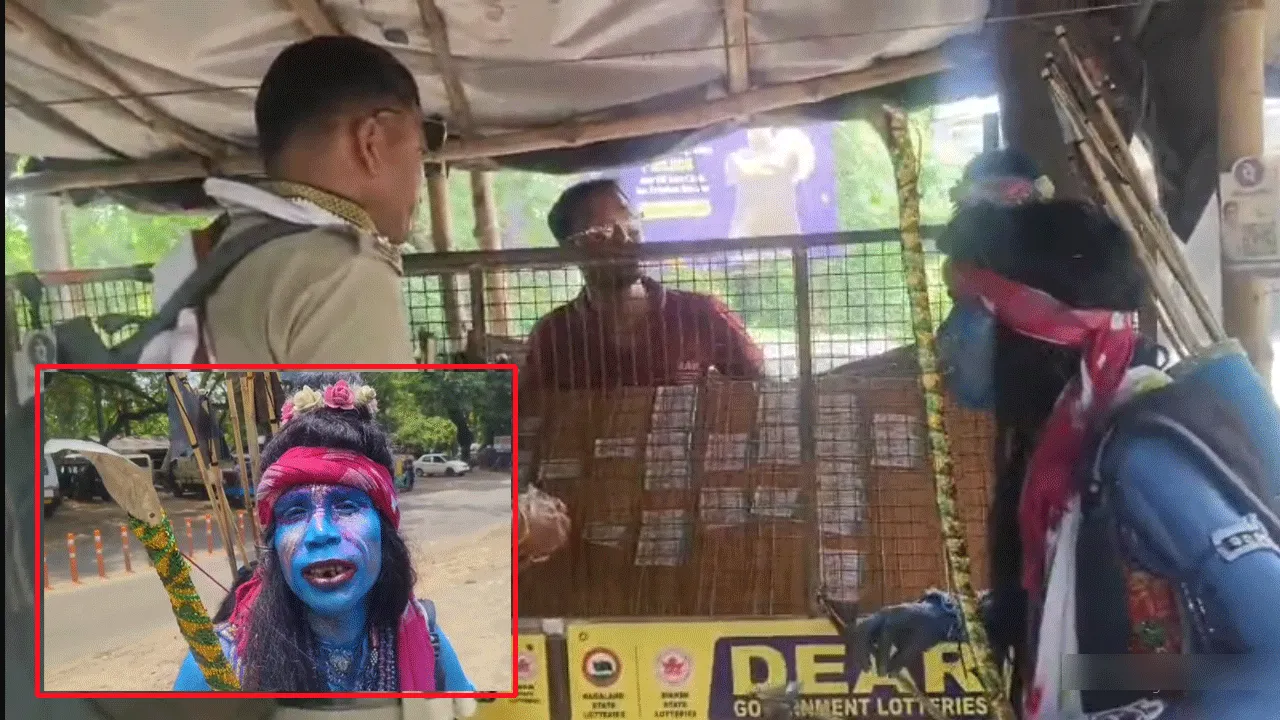 অনুব্রত মণ্ডলের পর পুলিশকে কুকথা শুনিয়ে চর্চায় বহুরূপী
