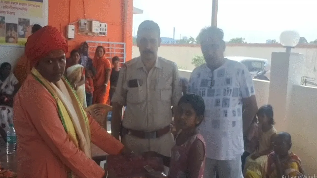 দুর্গাপুরের মায়াদেবী সেবা আশ্রমে সন্ন্যাস গ্রহণ উপলক্ষে বিশেষ অনুষ্ঠান