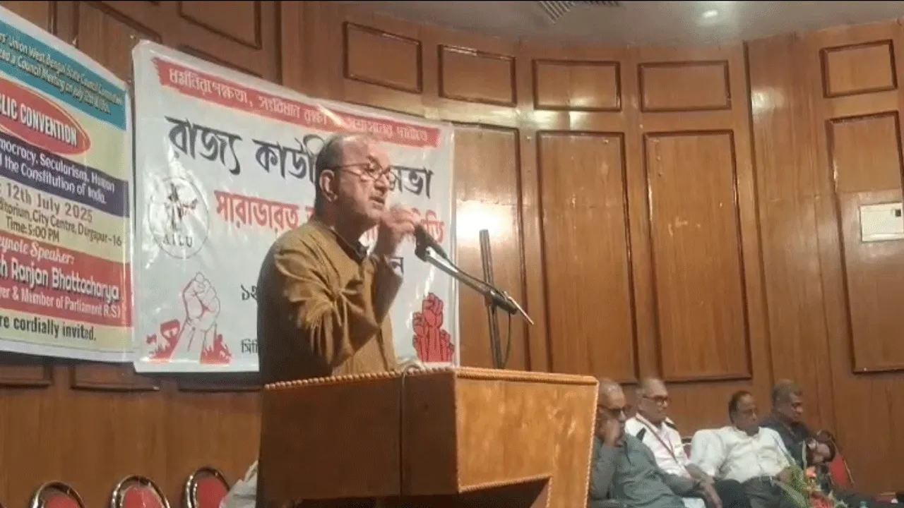“রাজ্যে ধর্ষণের কালচার, দাওয়াই জনগণের পিটুনি” দুর্গাপুর থেকে রাজ্যকে নিশানা বিকাশ রঞ্জন ভট্টাচার্যের