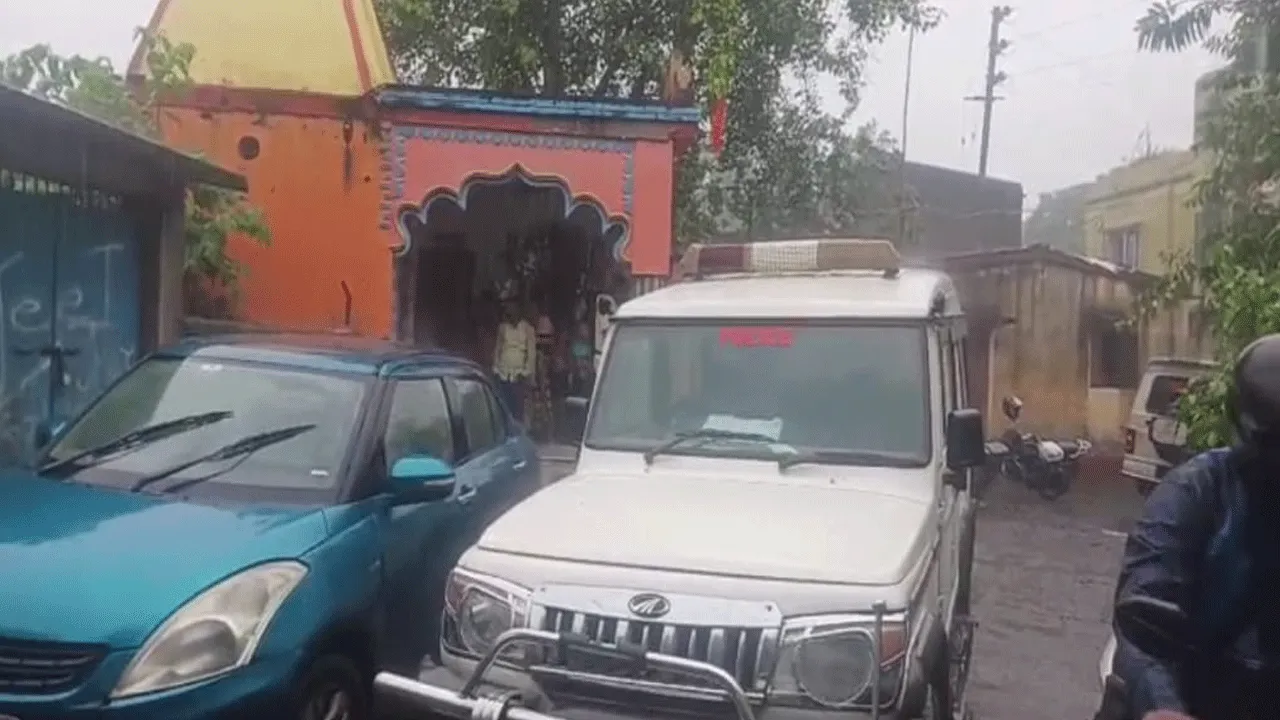 দুর্গাপুরে আদি শক্তির মন্দিরে দুঃসাহসিক চুরি