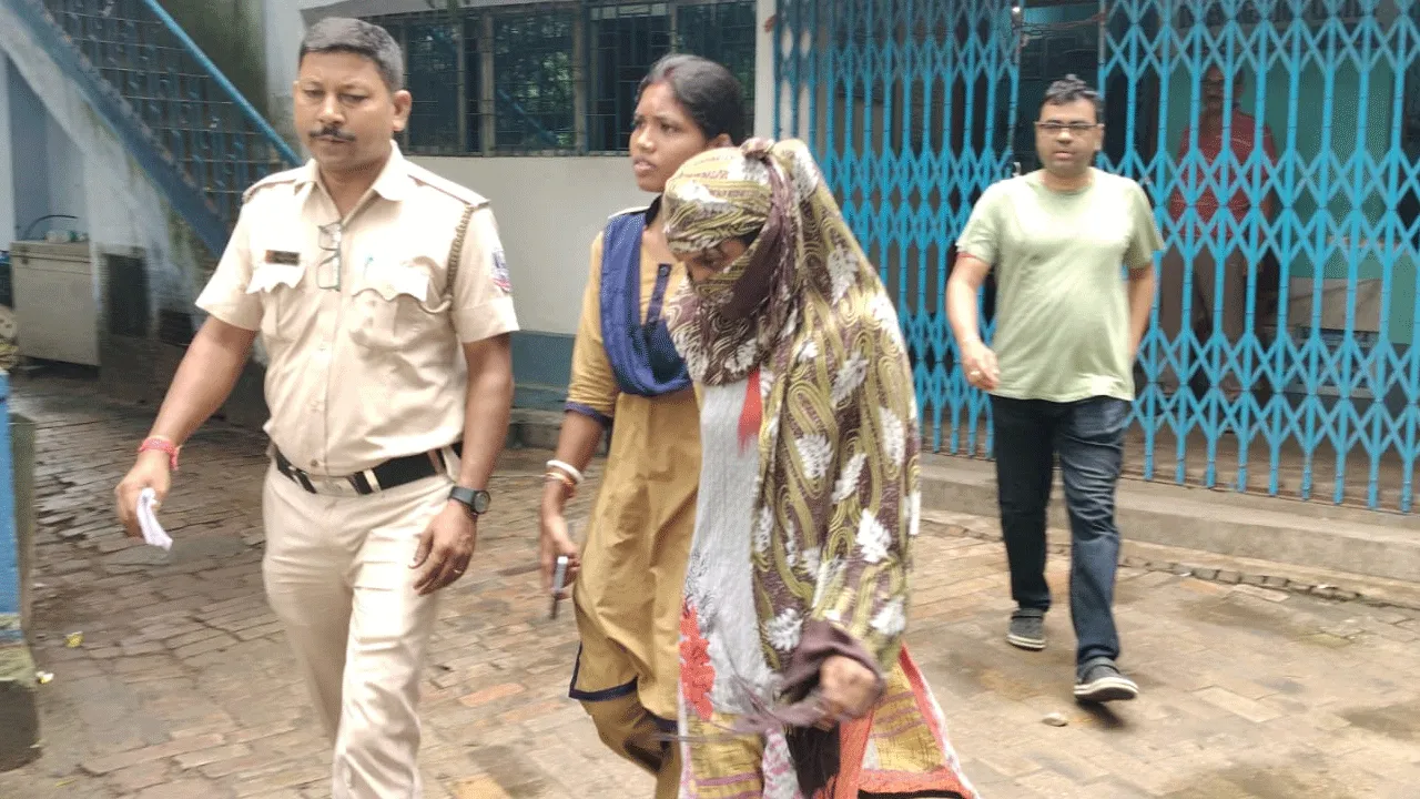 তরুণী খুনের ঘটনায় প্রেমিক ও তার ভাইয়ের পর দিদি গ্রেফতার
