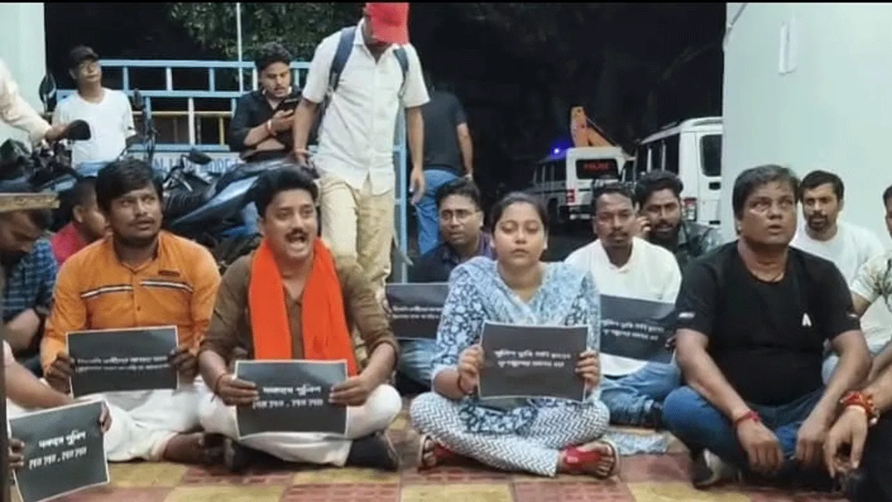 অভয়ার বিচারের দাবিতে নবান্ন অভিযানে অংশগ্রহনকারী রানিগঞ্জের বিজেপি যুব মোর্চার নেতা আটক