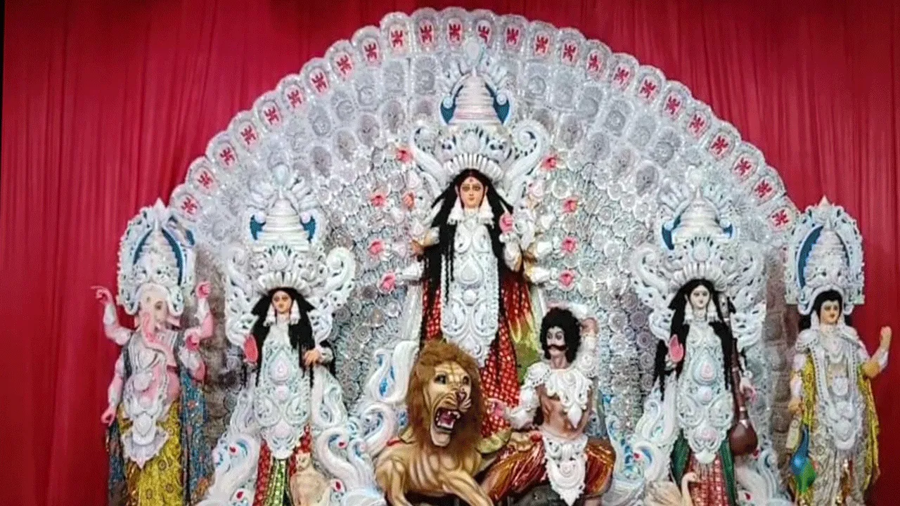 পশ্চিম বর্ধমান জেলার ১৪টি দুর্গাপূজো মণ্ডপের ভার্চুয়াল উদ্বোধনে মুখ্যমন্ত্রী