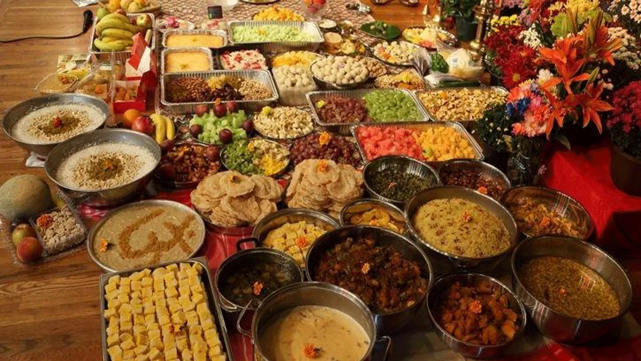 ষষ্ঠী-দশমীতে কী কী খাবার গ্রহণ এ নিষেধ আছে?