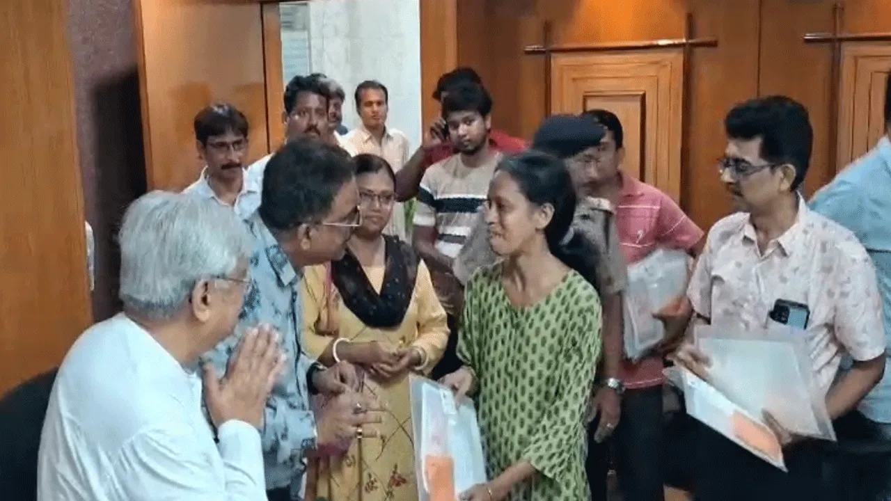 পুজোর আগে দুর্গাপুরের ছোট ব্যবসায়ীদের জন্য বিশেষ উদ্যোগ নিল এডিডিএ