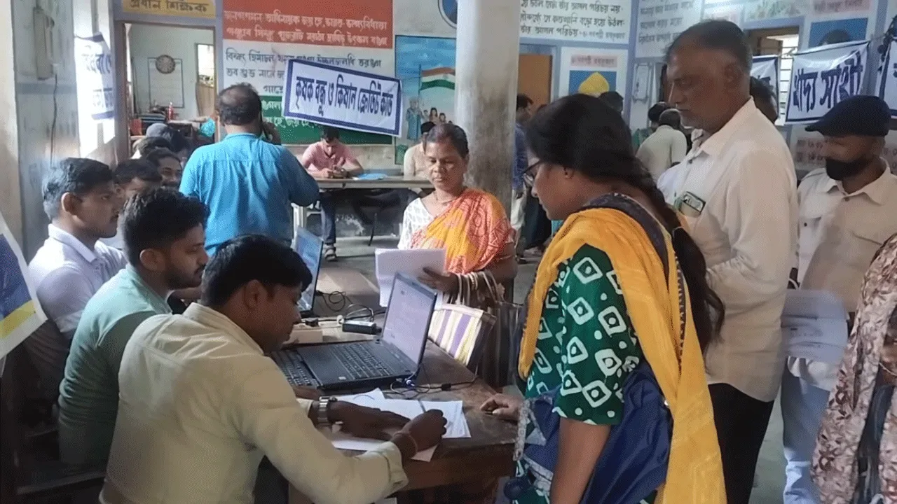দুর্গাপুরে আয়োজিত “আমাদের পাড়া, আমাদের সমাধান” কর্মসূচি