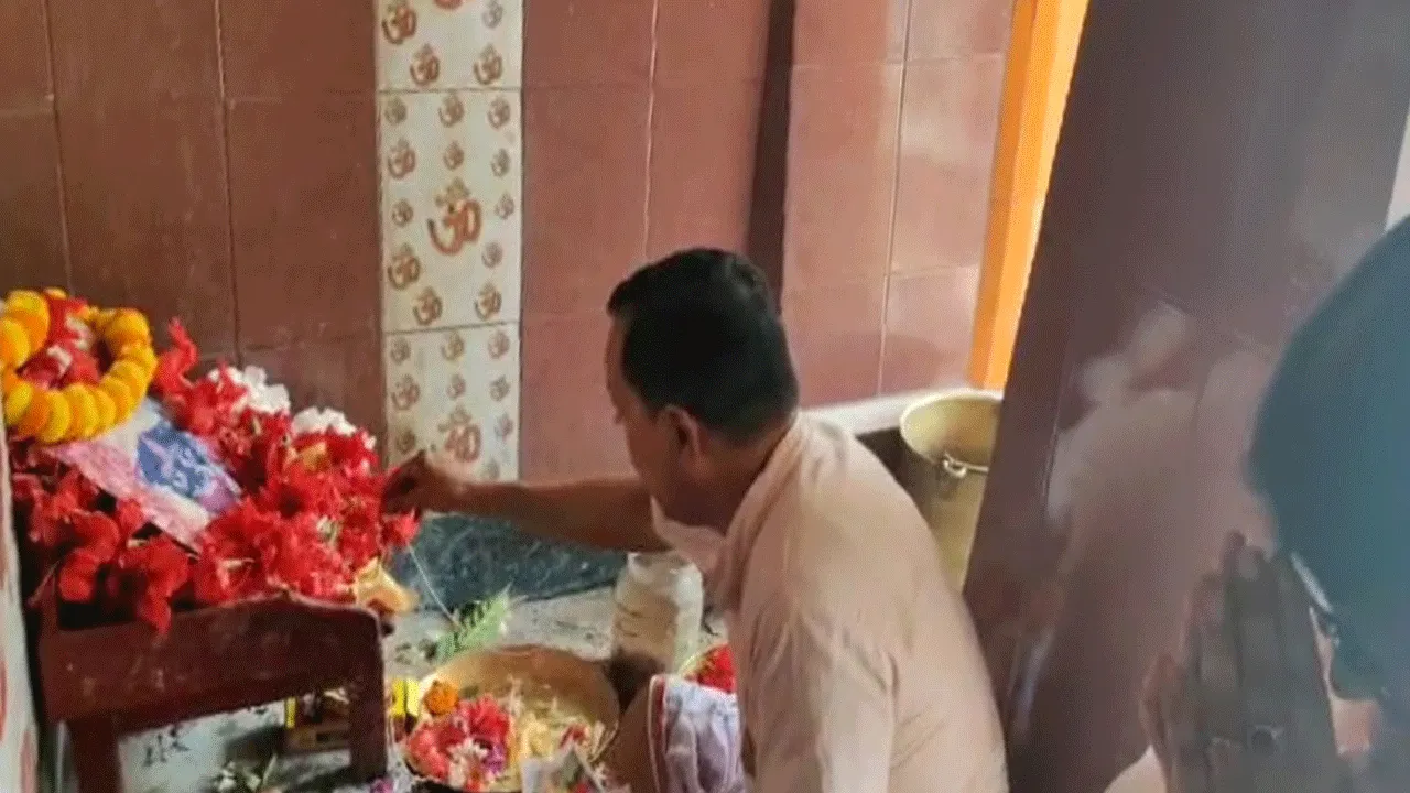 আসানসোলের প্রাচীন কালী পুজো, আজও শোনা যায় মায়ের পায়ের নূপুরের শব্দ