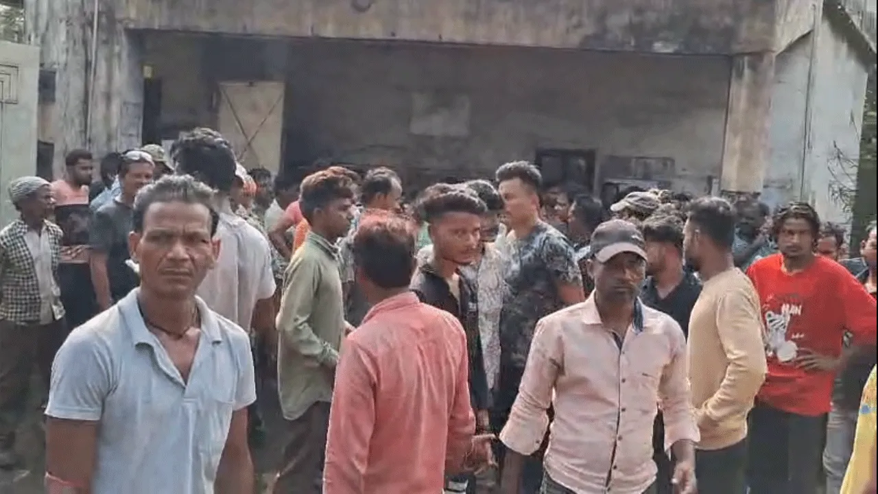 তৃণমূলের প্রাক্তন বোরো চেয়ারম্যানের বিরুদ্ধে যুবককে খুনের অভিযোগ, উত্তেজনা
