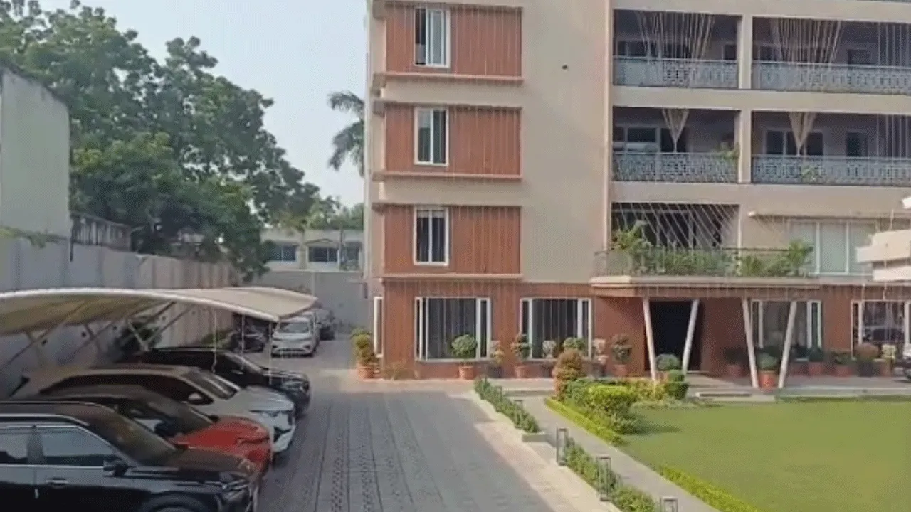 বালি পাচার মামলায় রাজ্যের একাধিক জায়গায় ইডির অভিযান