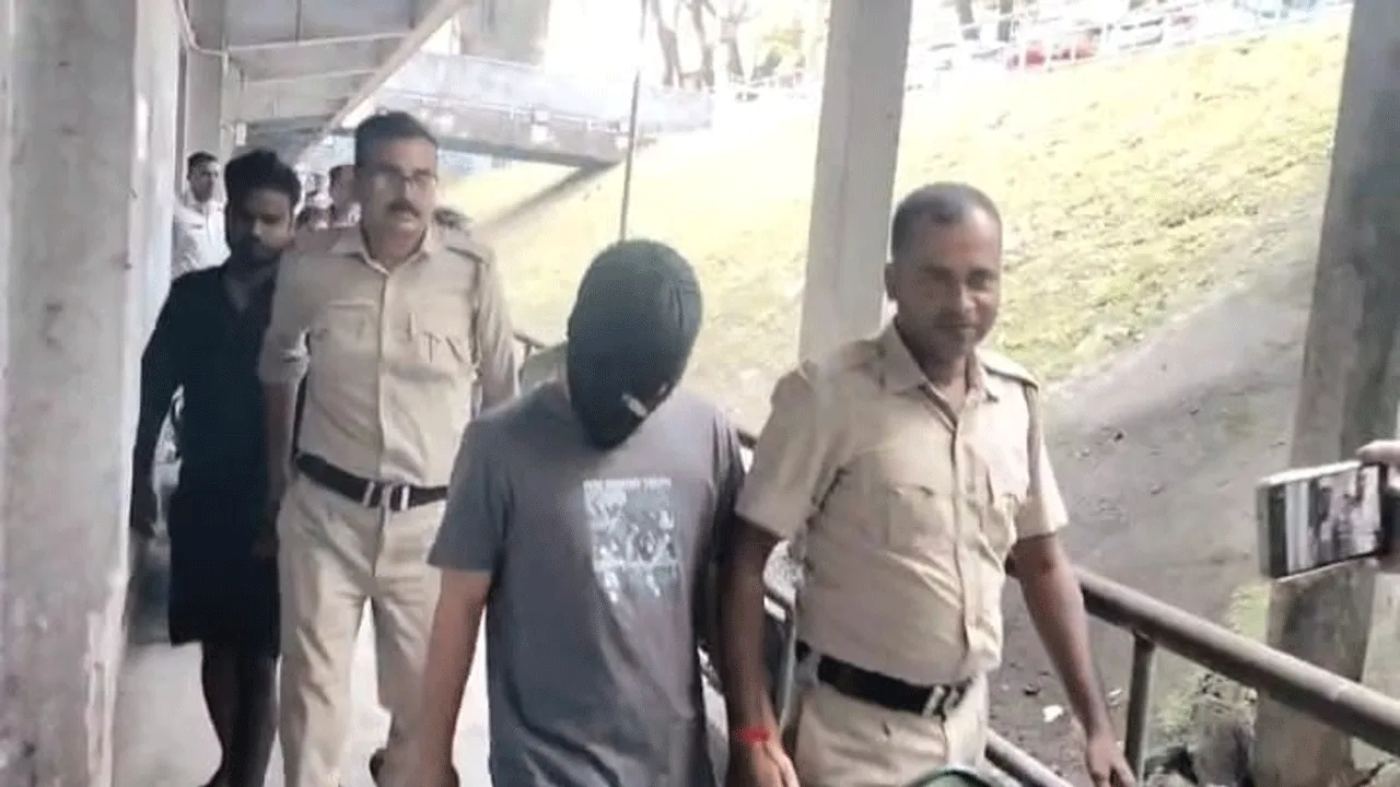 দুর্গাপুর গণধর্ষণকাণ্ডে অভিযুক্তদের হয়ে দাঁড়ালেন না কোন আইনজীবী