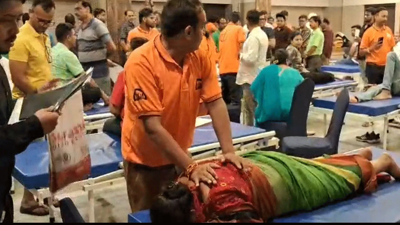 ‘ব্যথামুক্ত ভারতের ডাক’ দিয়ে দুর্গাপুরে চিকিৎসা শিবির