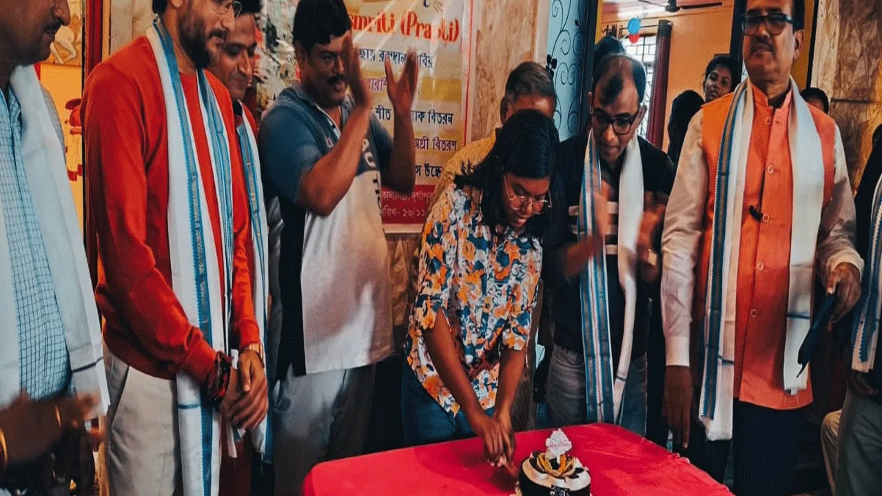কন্যার জন্মদিনে রক্তদান শিবিরের আয়োজন করলেন দুর্গাপুরের চিকিৎসক দম্পতি